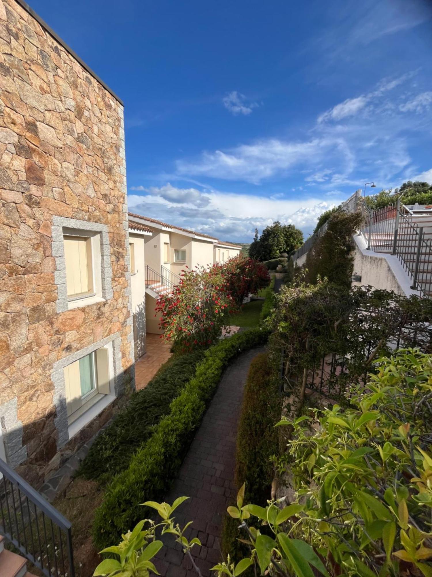 Casa Stella Residence Ea Bianca Baja Sardinia Esterno foto